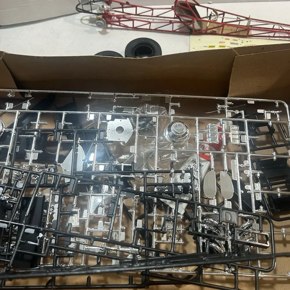 1/16 Revell Don Garlits '74 AA/FD Dragster #7472 Model Kit - Partially Built
